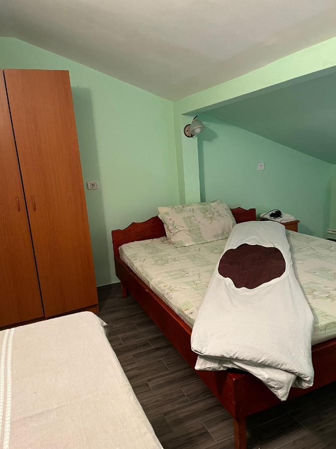 Casa Dina Hotel Băile Herculane Eksteriør billede