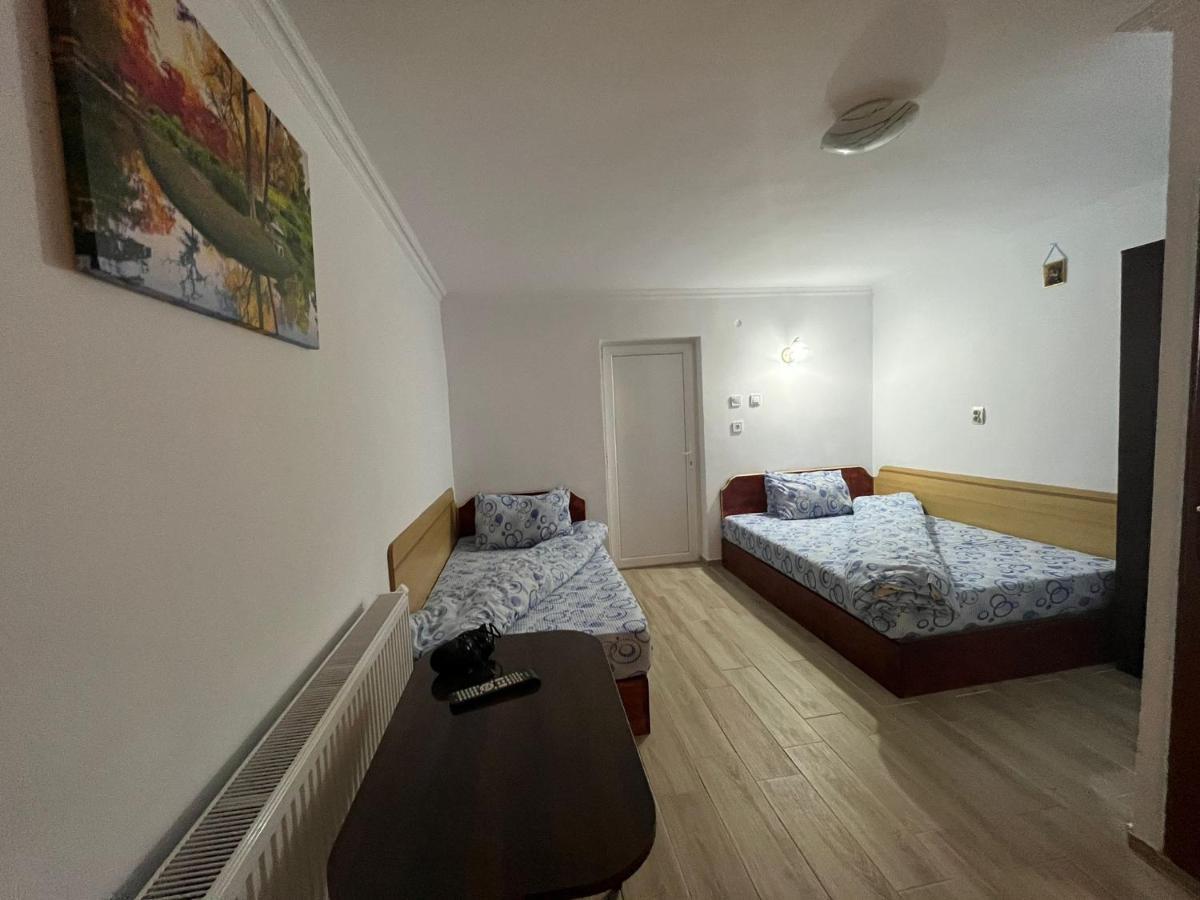 Casa Dina Hotel Băile Herculane Eksteriør billede